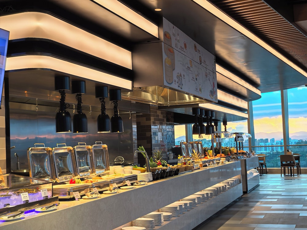 Hyatt Place Sanya City Center 2/62