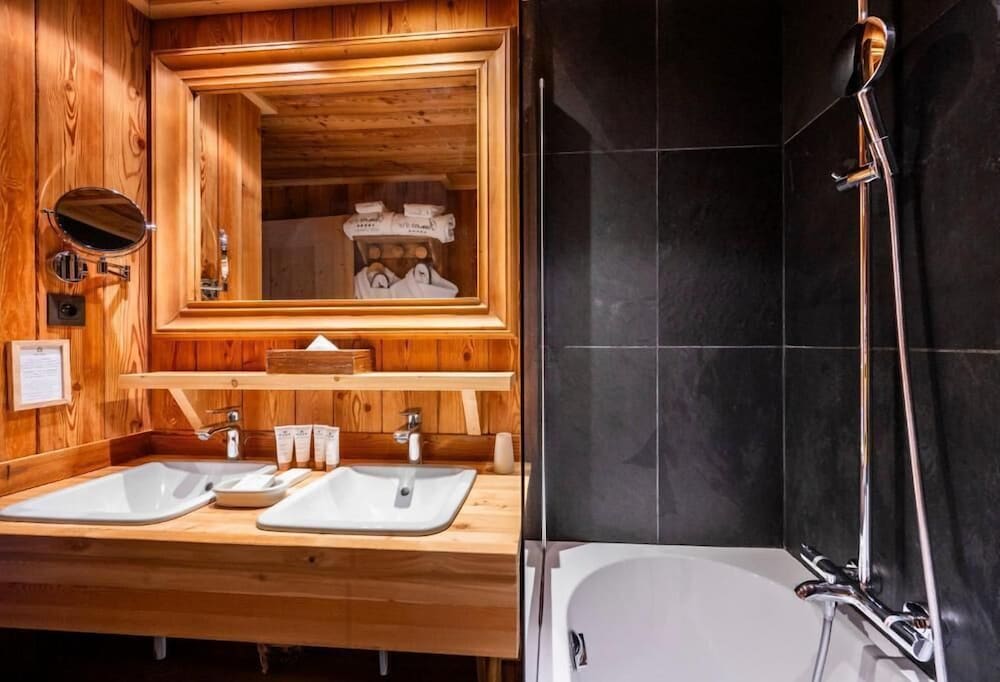 Hotel & Spa Chamois d'Or 77/77
