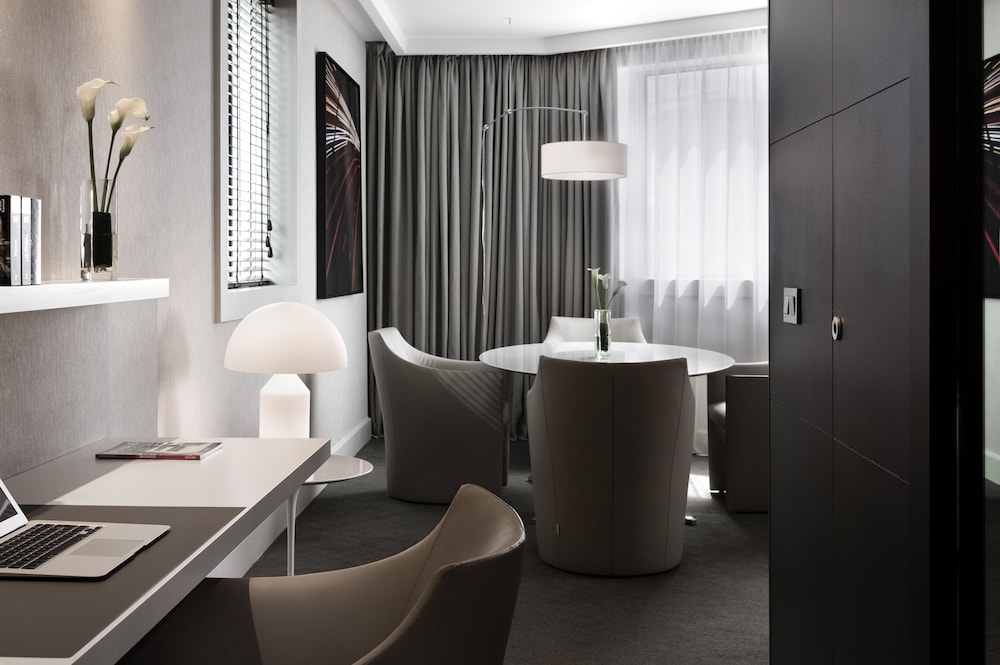 Pullman Paris La Defense Hotel 18/69