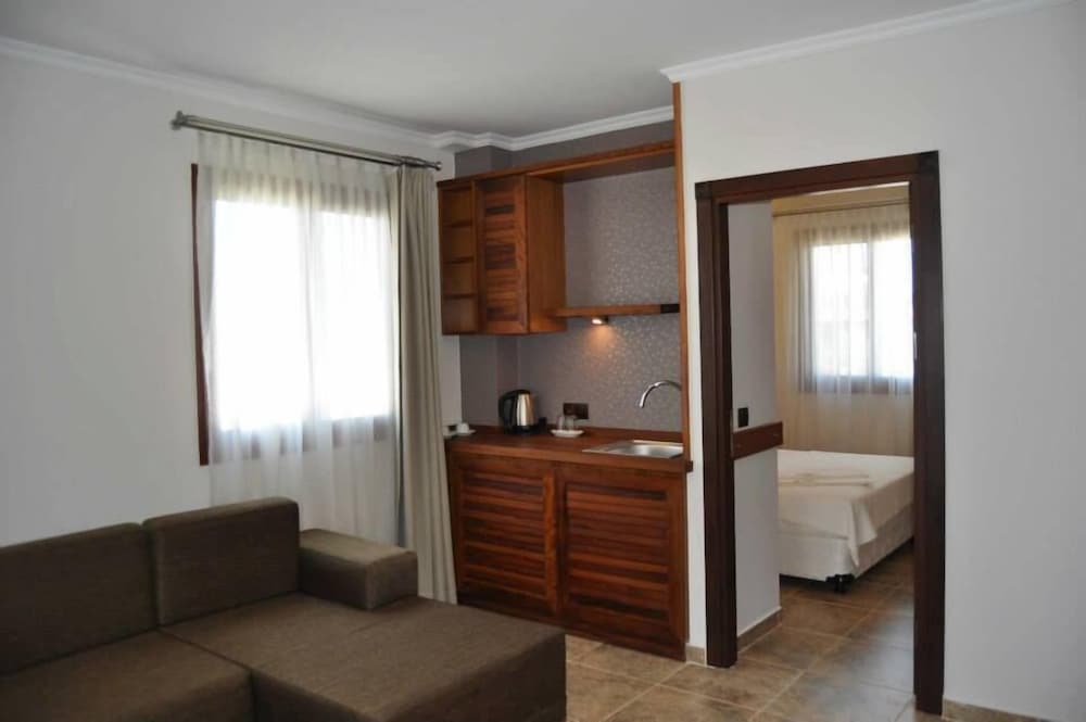 Silvanus Hotel 41/71