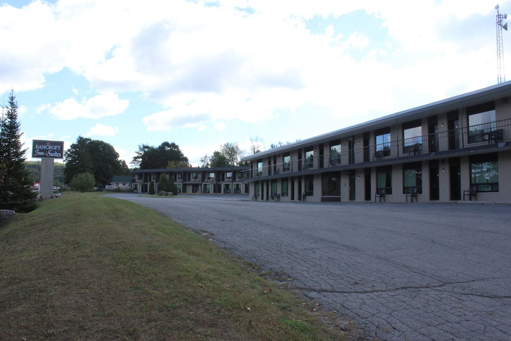 Bancroft Inn and Suites 35/39
