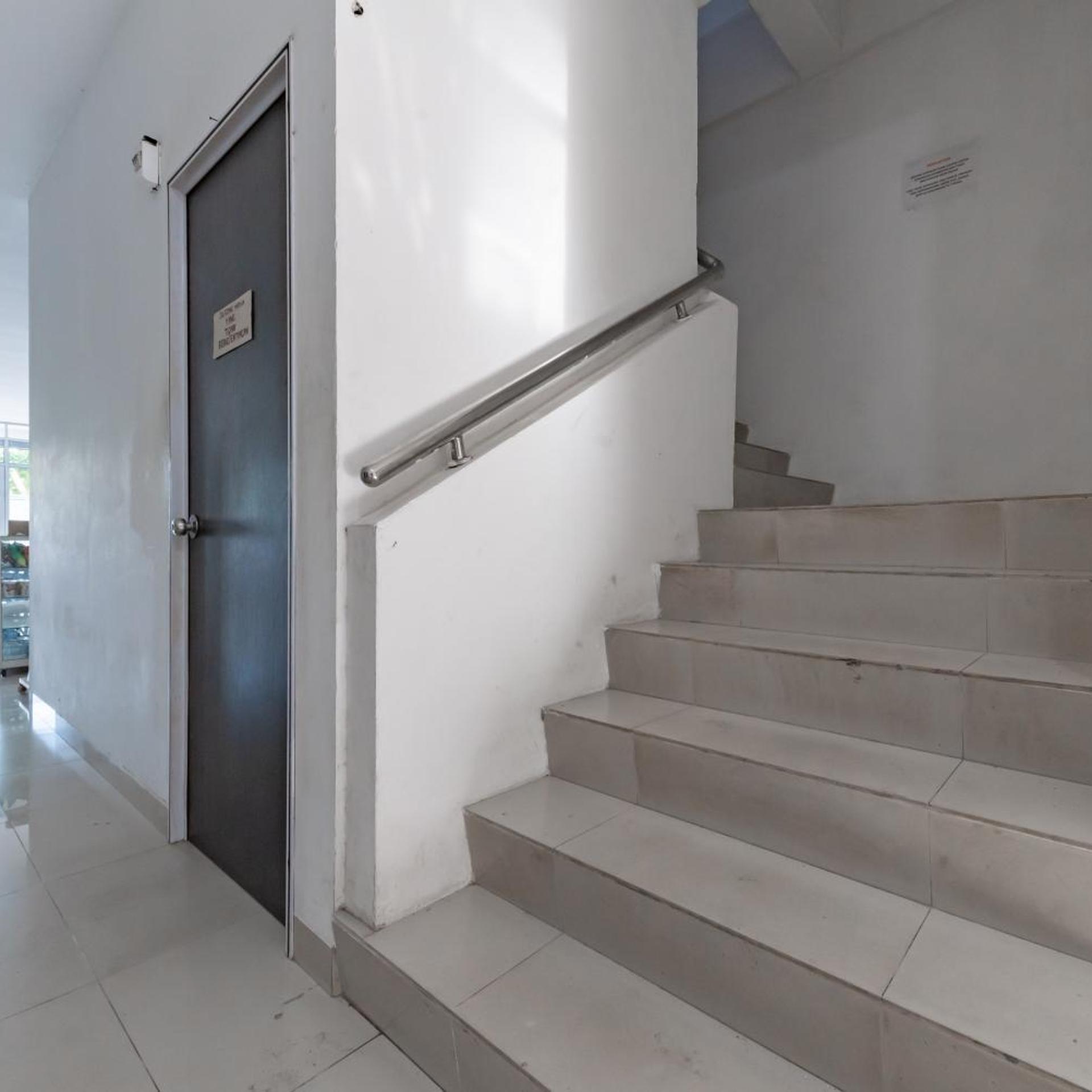 RedDoorz Plus near Kepri Mall 26/44