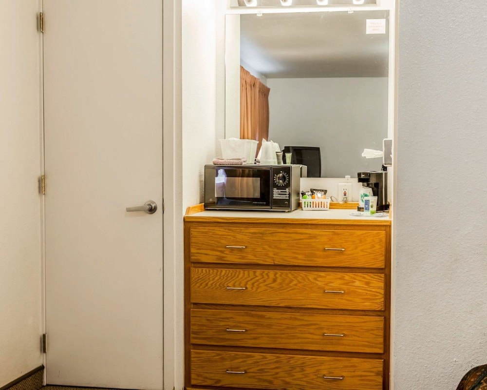 Rodeway Inn and Suites Omak Okanogan 3/30