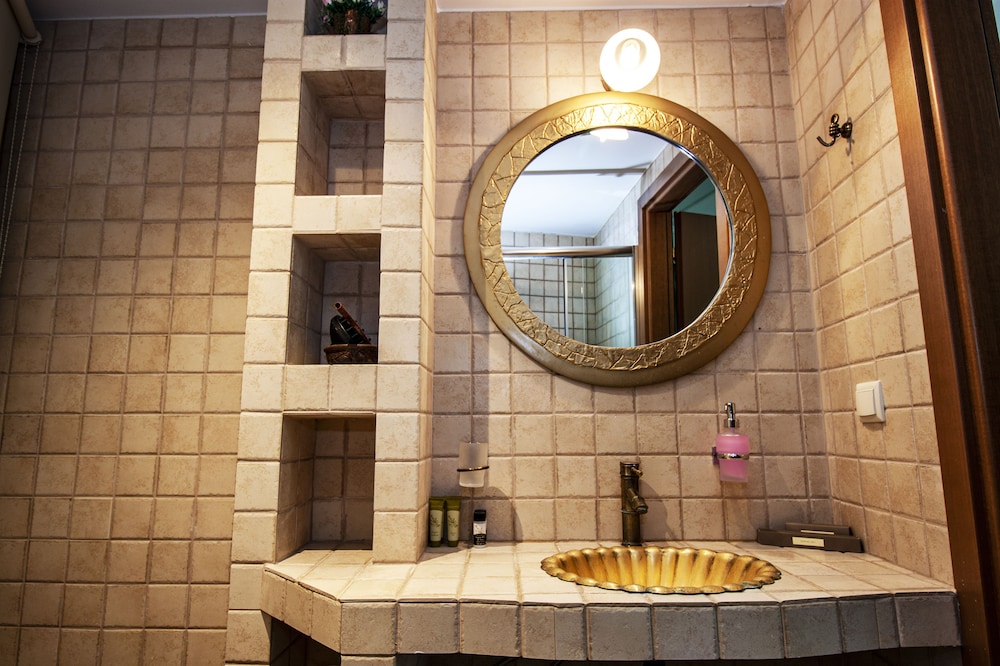 Elia Portou Rooms 33/33