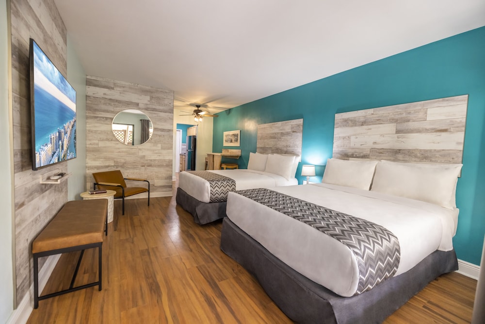 SUITES ON SOUTH BEACH 11/65