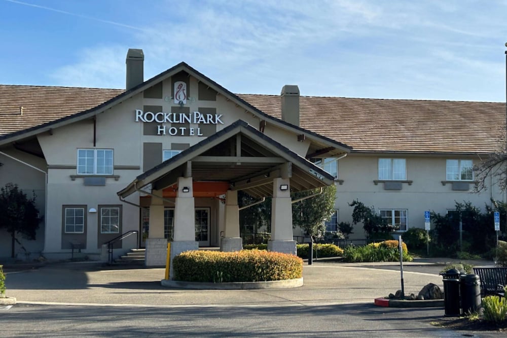 Rocklin Park Hotel, Trademark Collection by Wyndham 5/60