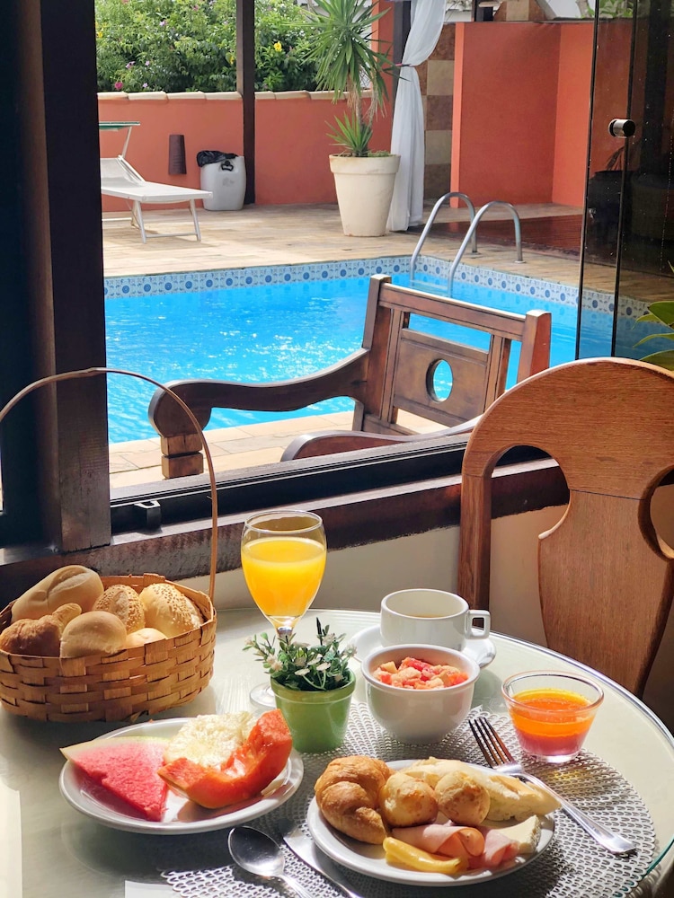 BUZIOS CENTRO HOTEL 56/74