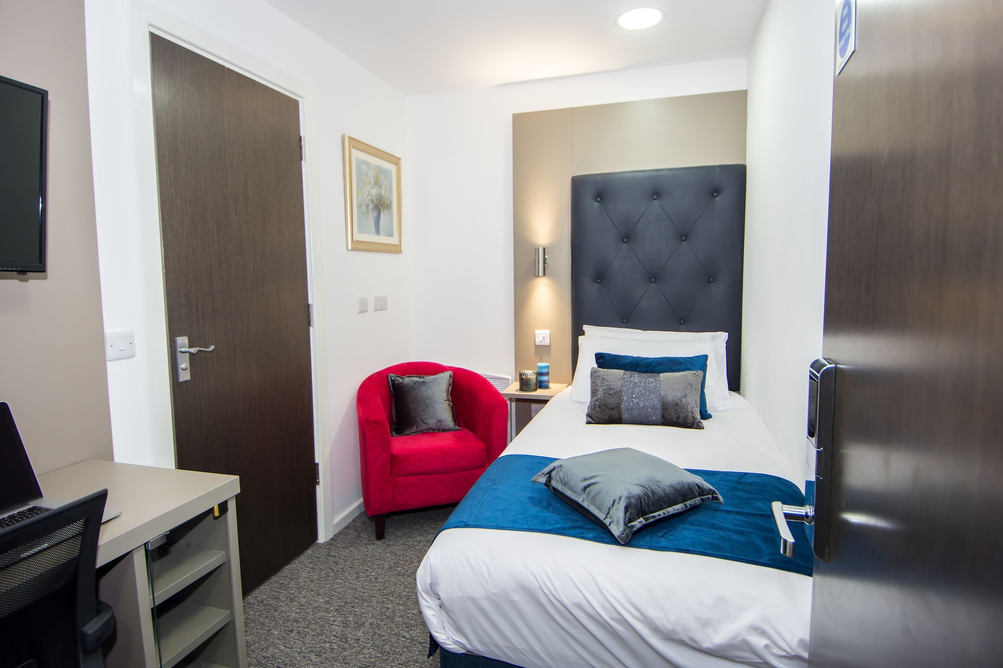ECONOMY, SINGLE, SINGLE BED