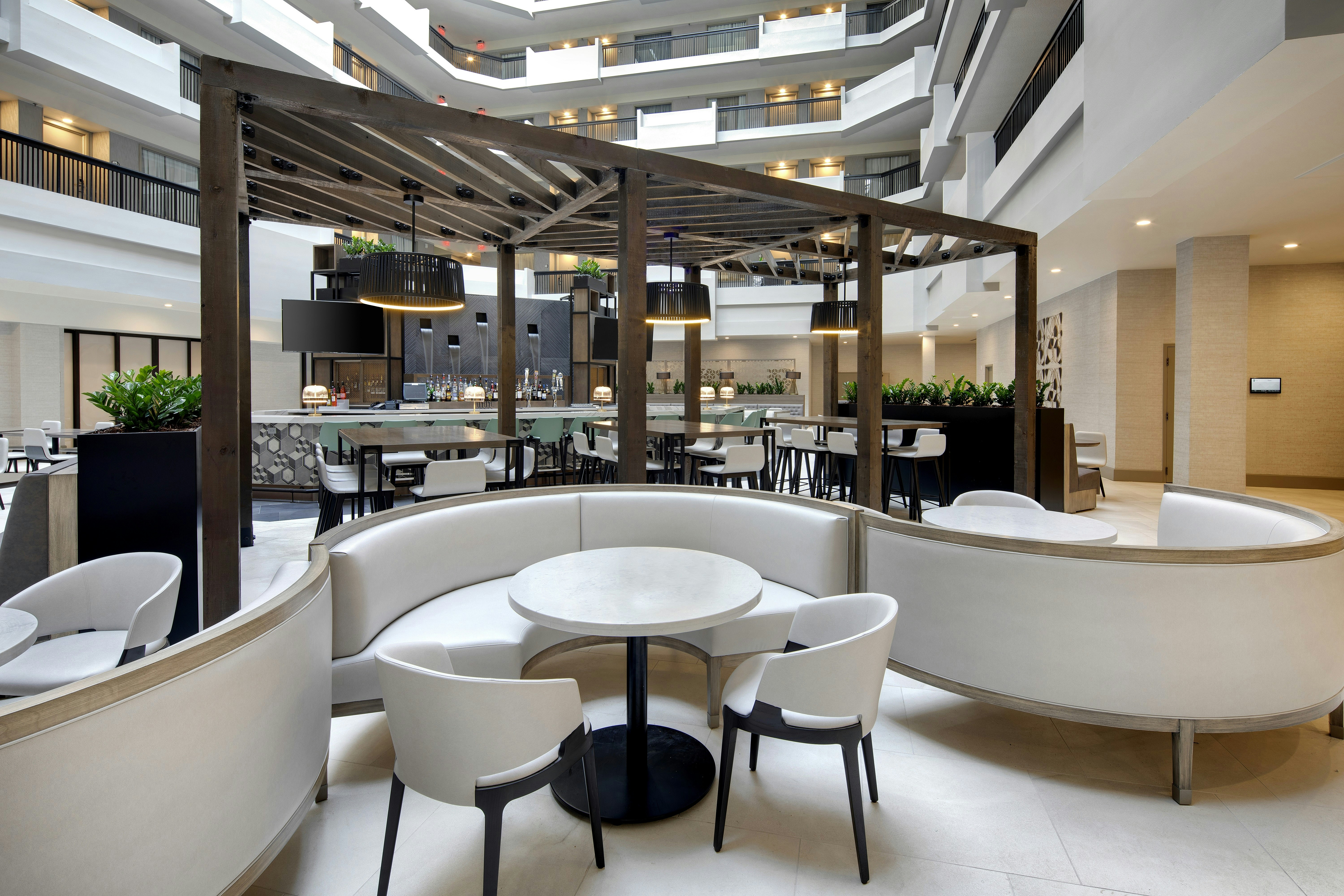 Embassy Suites By Hilton Atlanta Perimeter Center 43/60