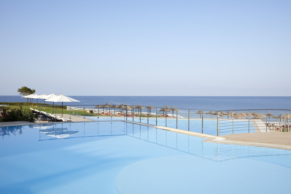 Istion Club Hotel Spa 63/67
