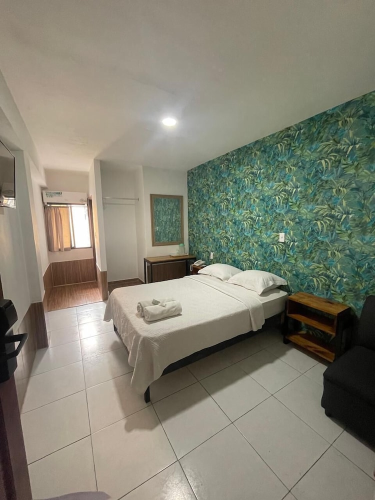 Hotel Costa Inn 16/55