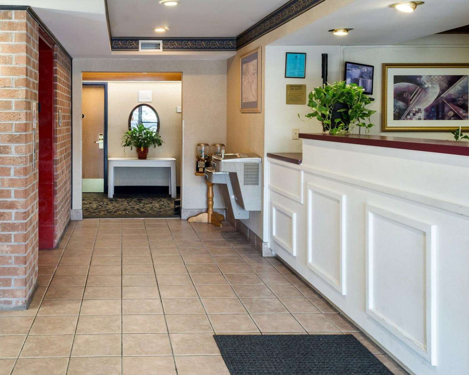 Econo Lodge Hopewell Near Fort Lee I-295 9/23
