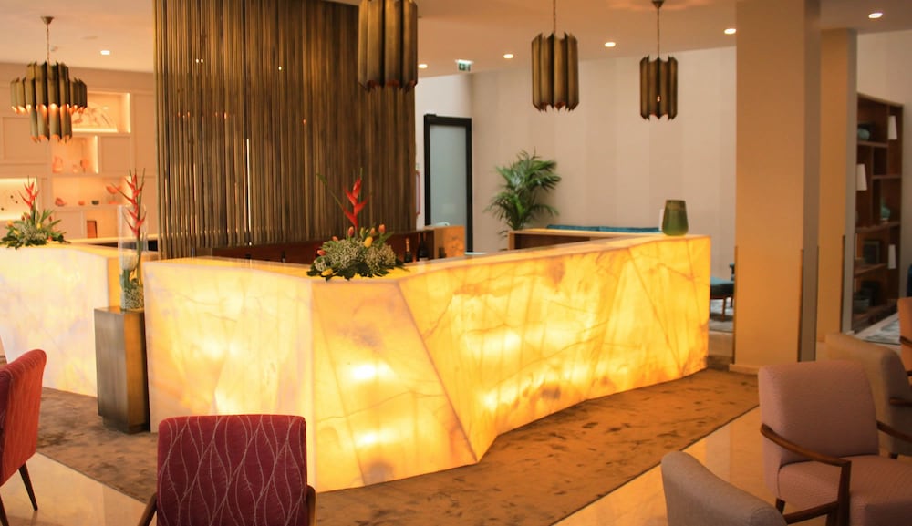 Castelo Hotel 10/64