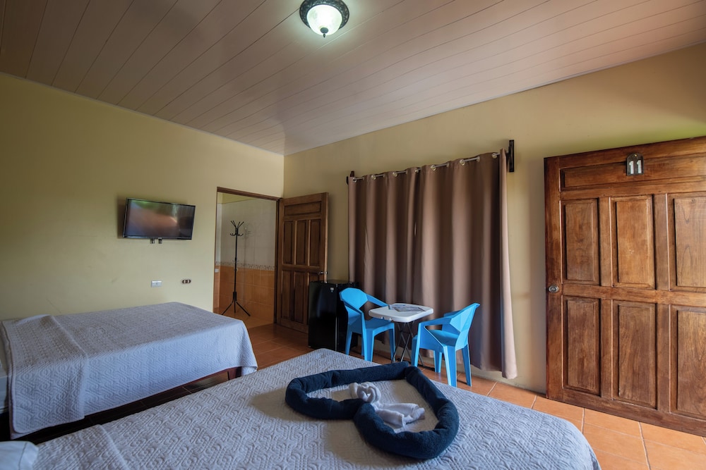 Hotel Sueño Dorado 11/72