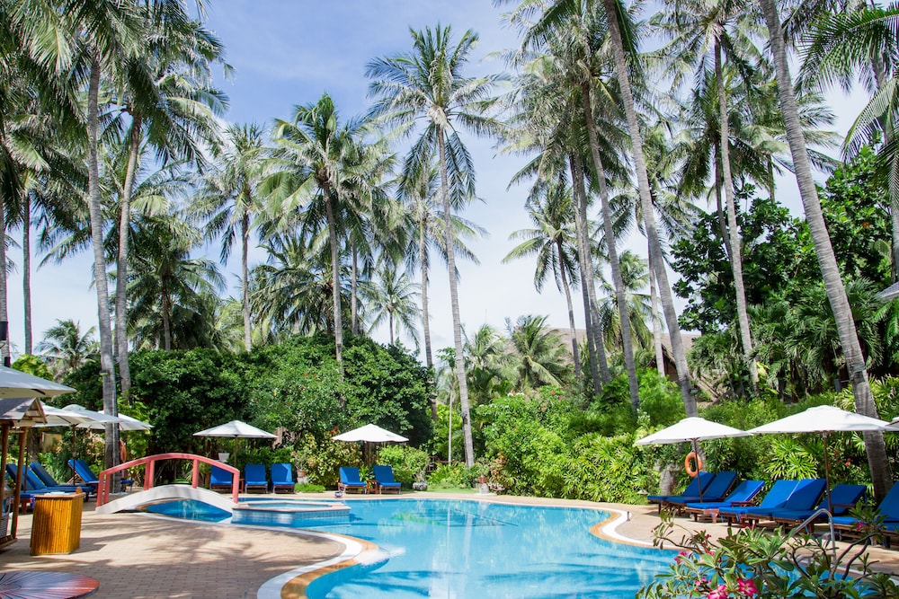 Bamboo Village Beach Resort and Spa 36/45