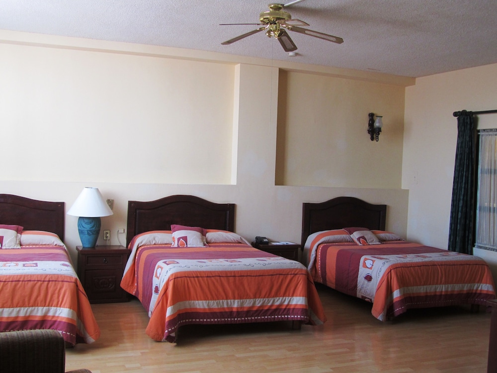 Hotel Meson De La Merced 11/45