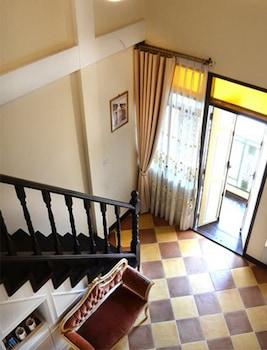 Duplex, Single Bed