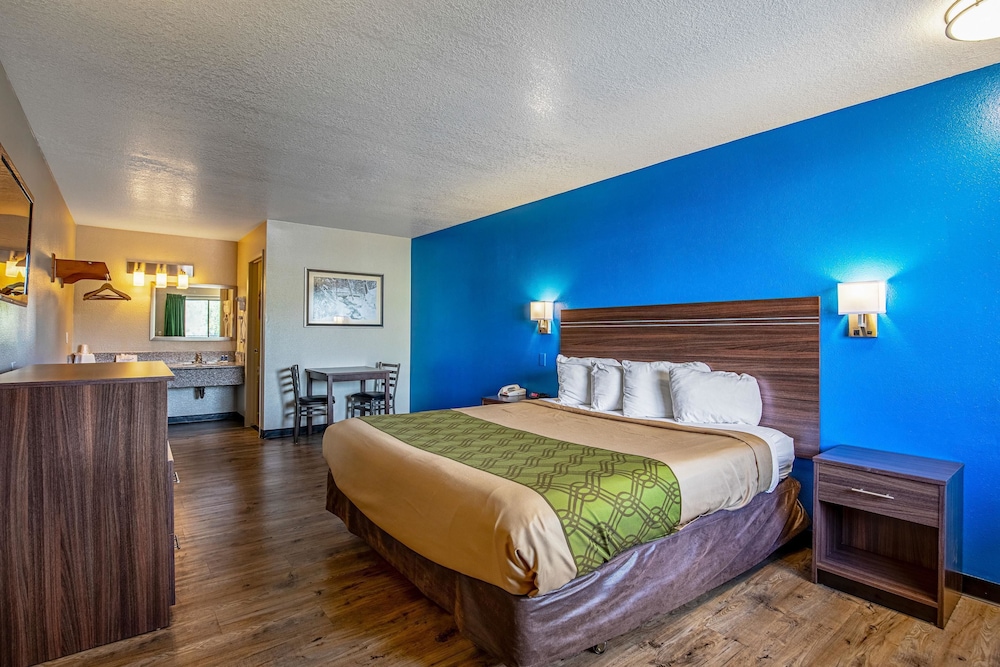 Rodeway Inn St George North Near Pioneer Park 14/28