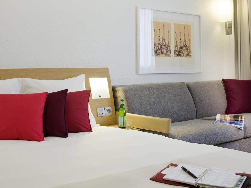 NOVOTEL RENNES ALMA 48/74