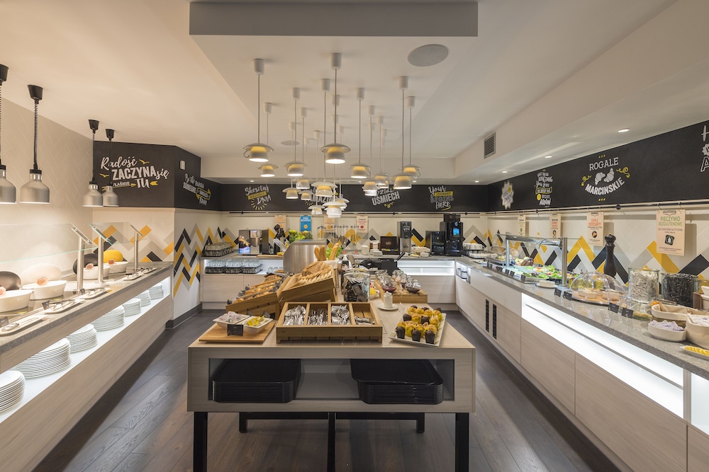Hampton By Hilton Poznan Old Town 24/32