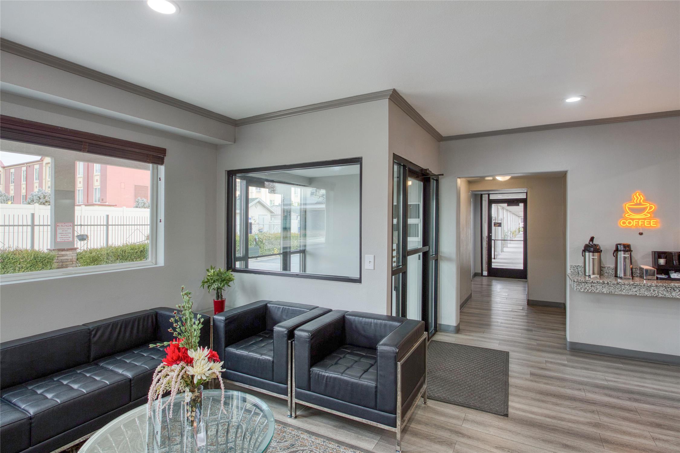 SureStay by Best Western Salt Lake City Downtown 18/23