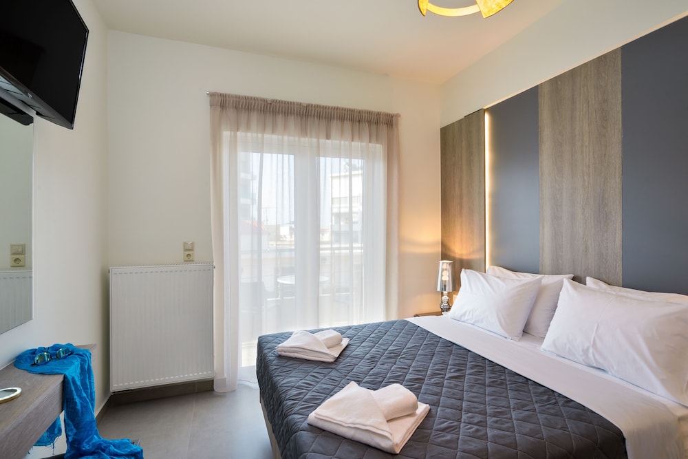 Elia Residences 18/59