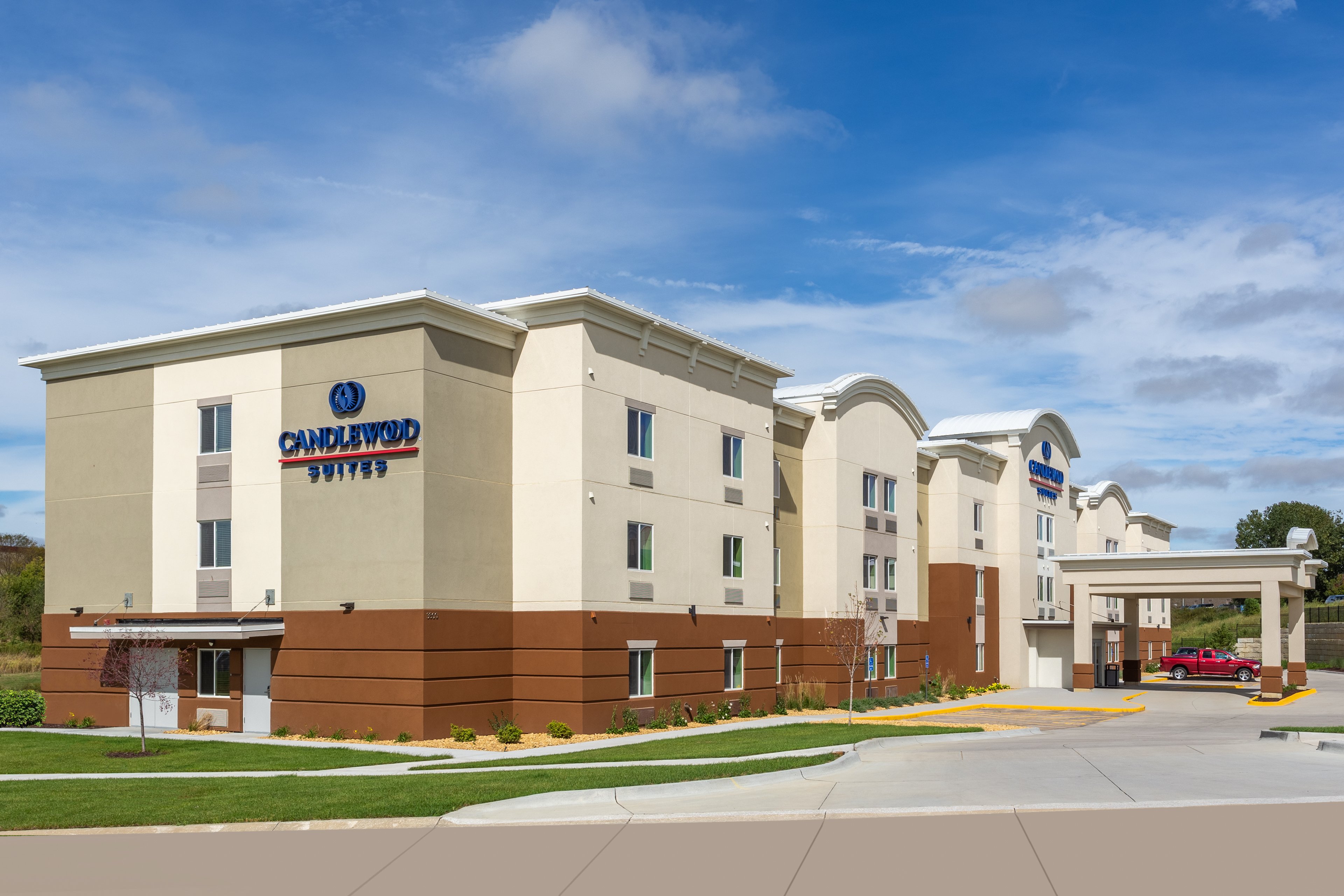 Candlewood Suites Davenport 11/13