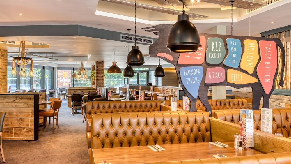 Premier Inn Bristol Parkway (M32) 47/58