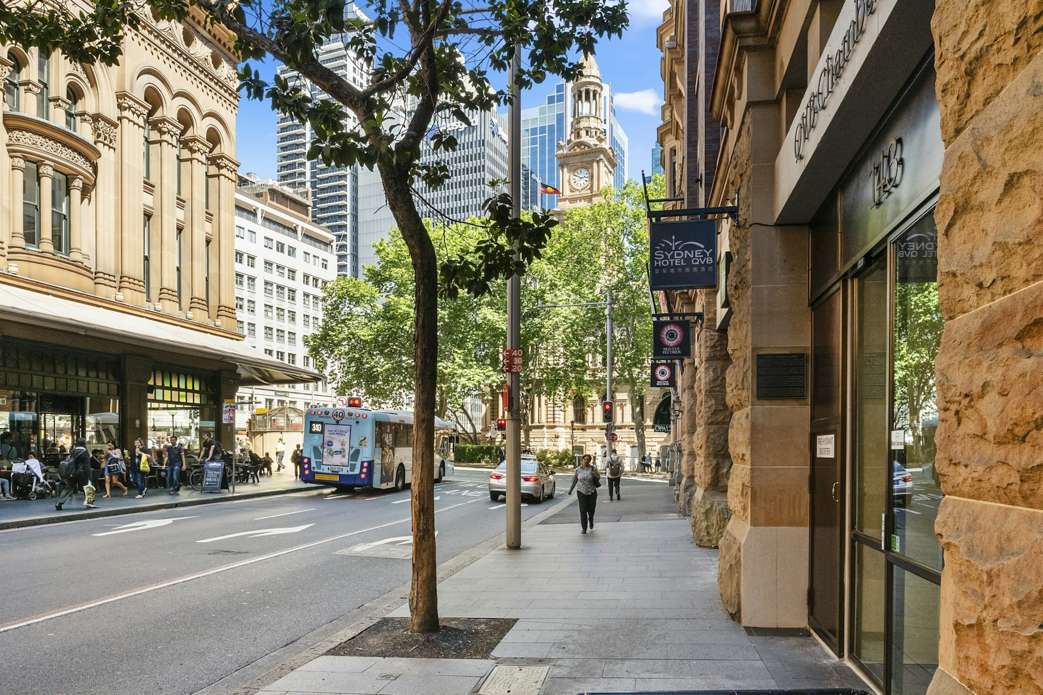 YEHS Hotel Sydney QVB 40/44