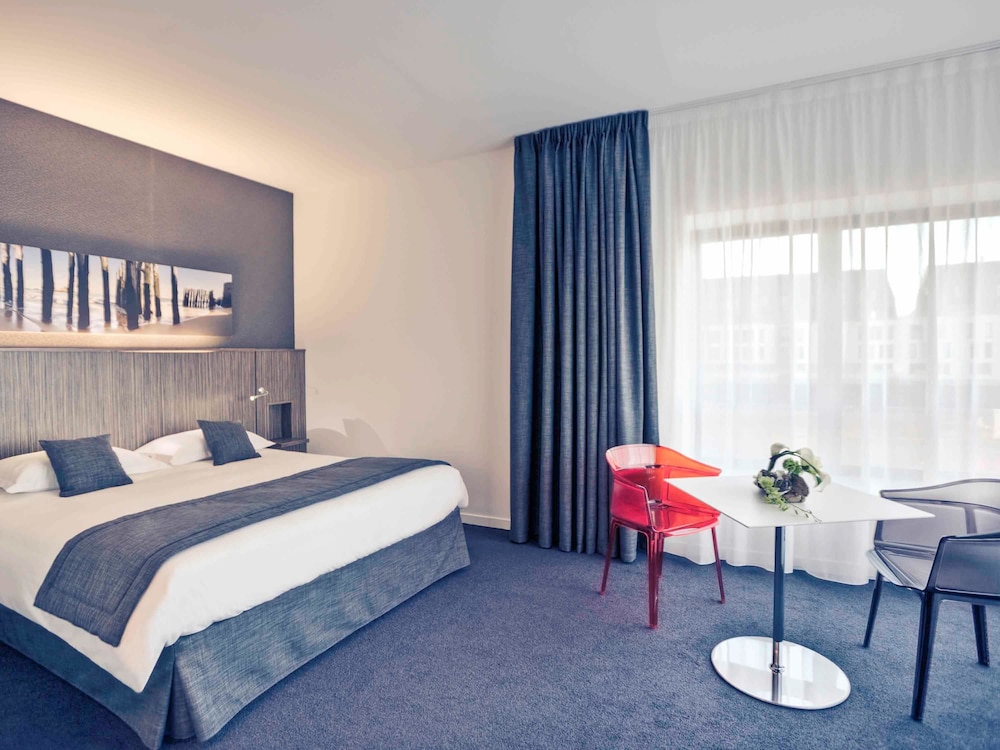 Mercure Saint Malo Balmoral 11/77