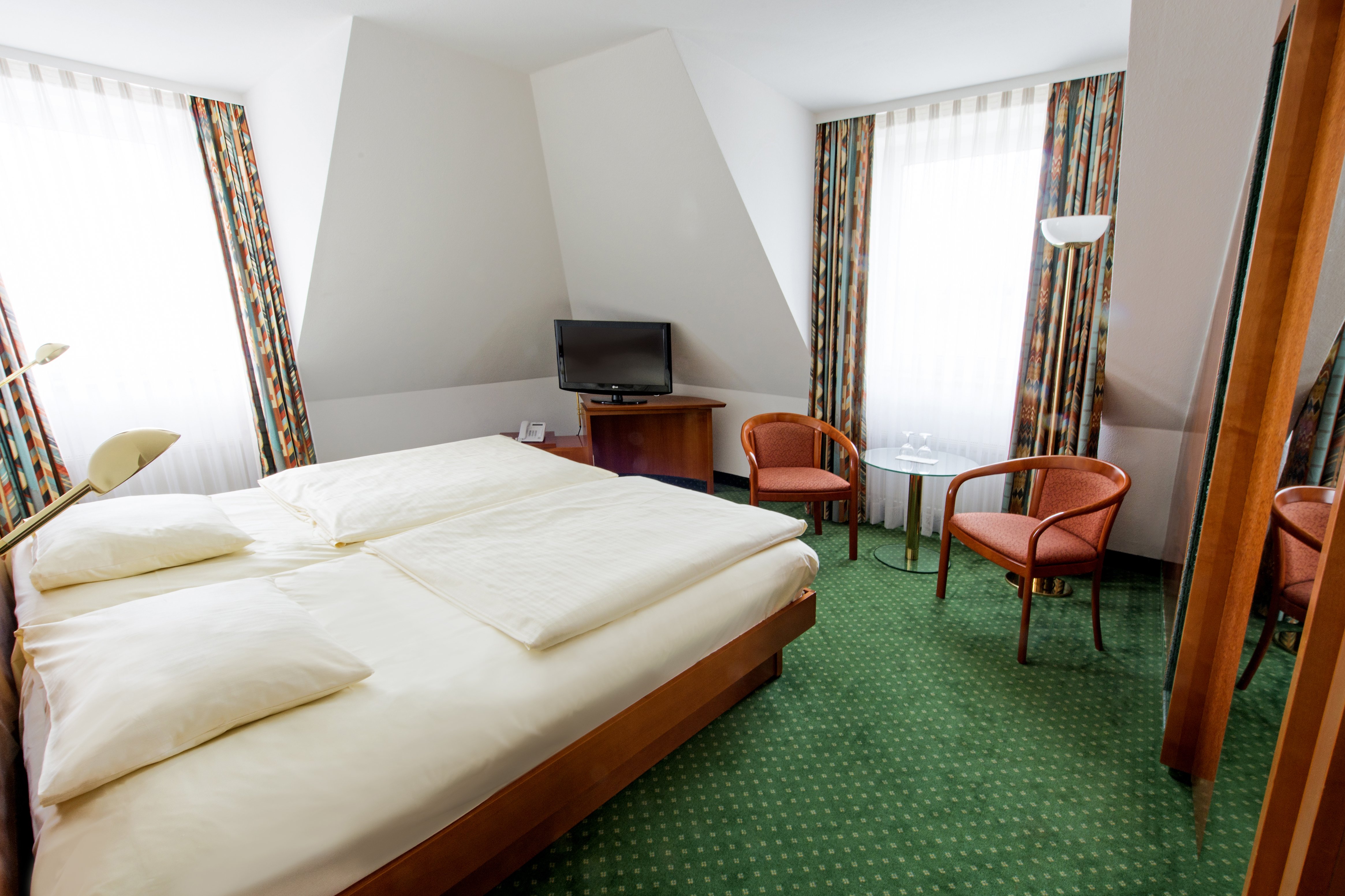Dormero Hotel Dresden Airport Formerly Airport Hotel Dresden 12/52
