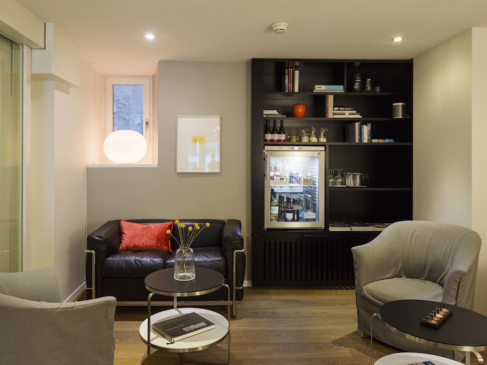 Boutique Hotel Helmhaus Zurich 33/45