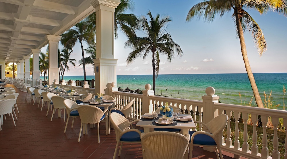 Pelican Grand Beach Resort A Noble House Resort 7/75