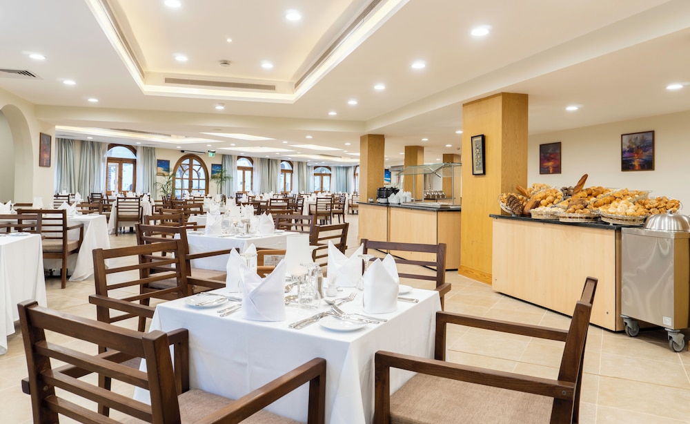 Safir Dahab Hotel (Ex- Hilton Dahab) 40/60