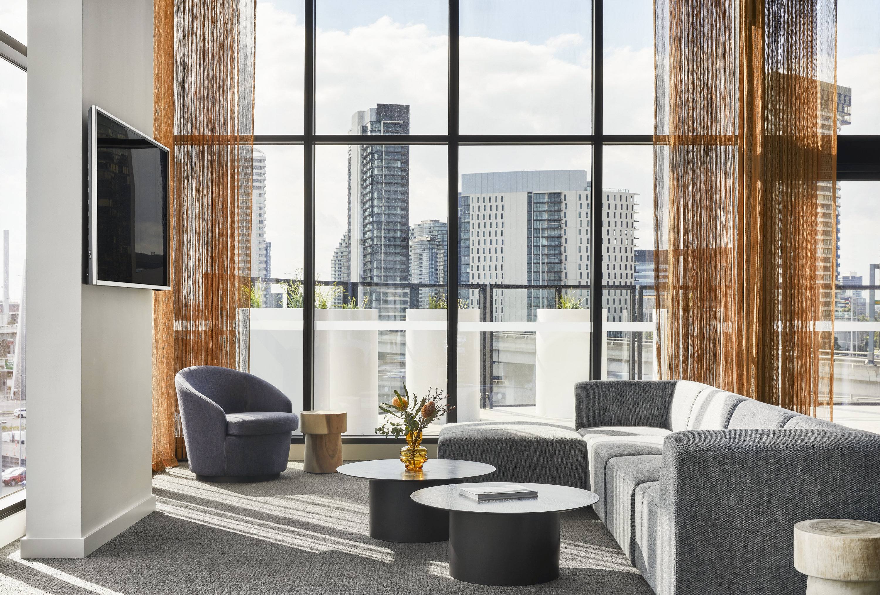 Oakwood Premier Melbourne 15/33