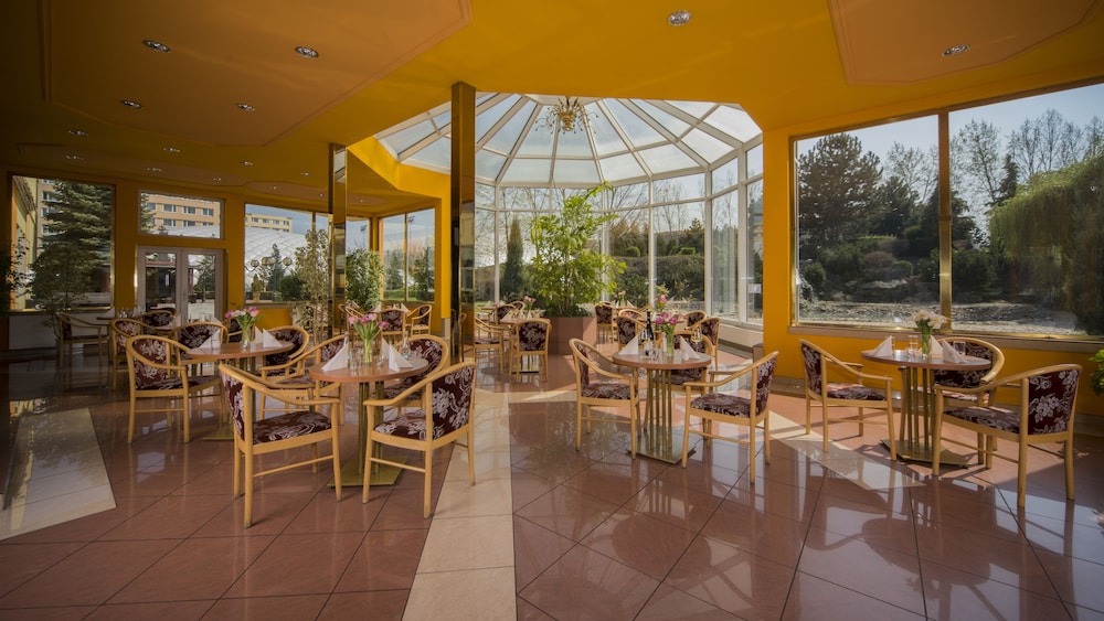 Top Hotel Praha 30/50