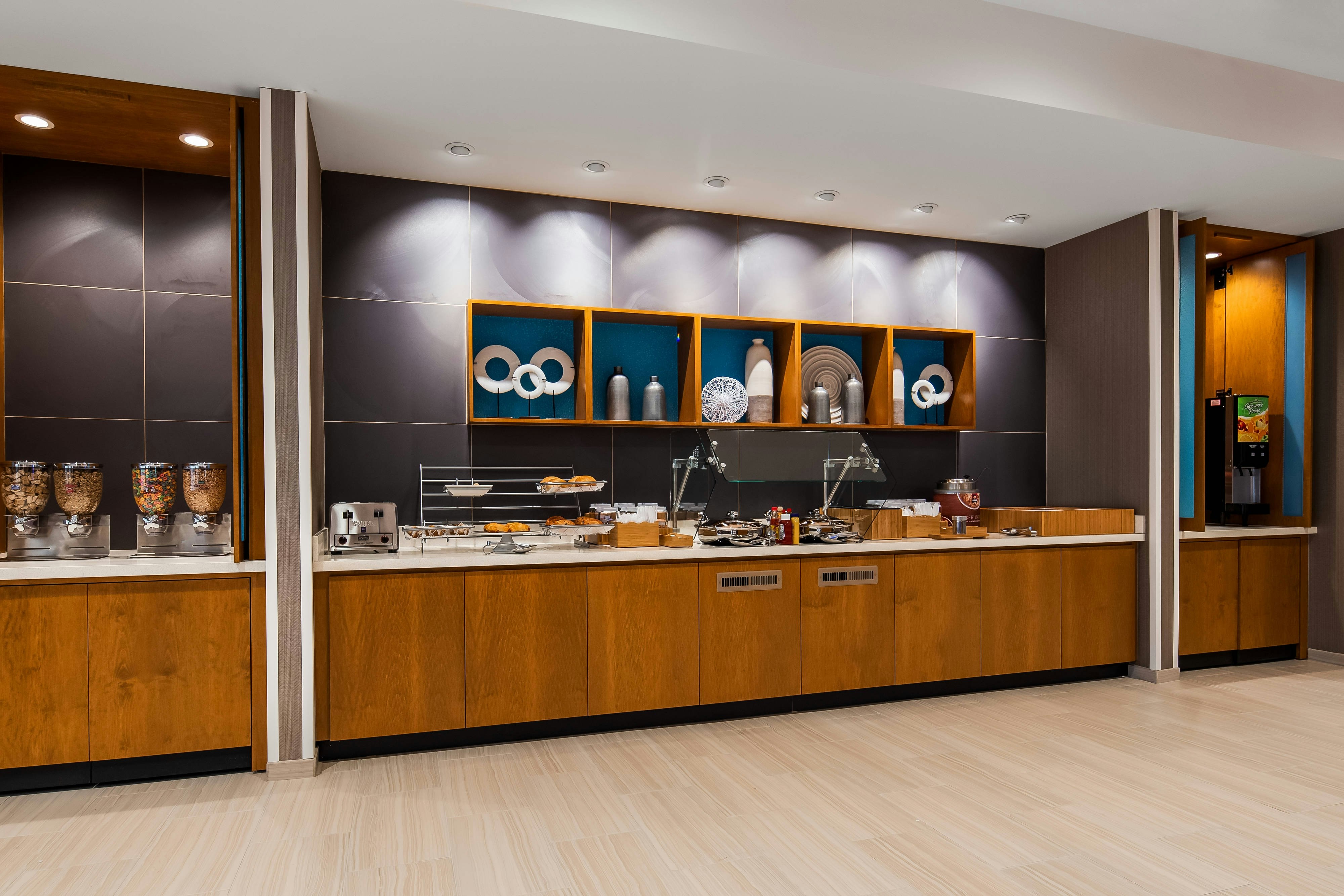 SpringHill Suites by Marriott Chambersburg 7/35