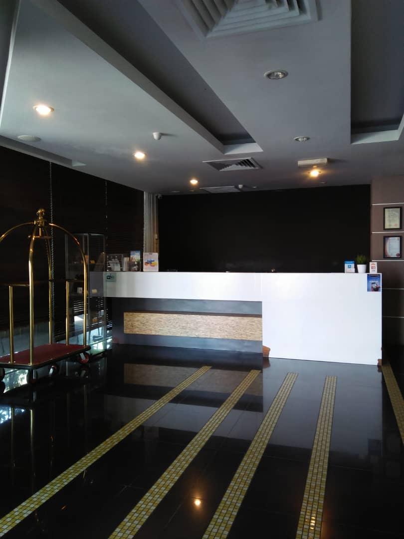Chariton Hotel Butterworth 6/25