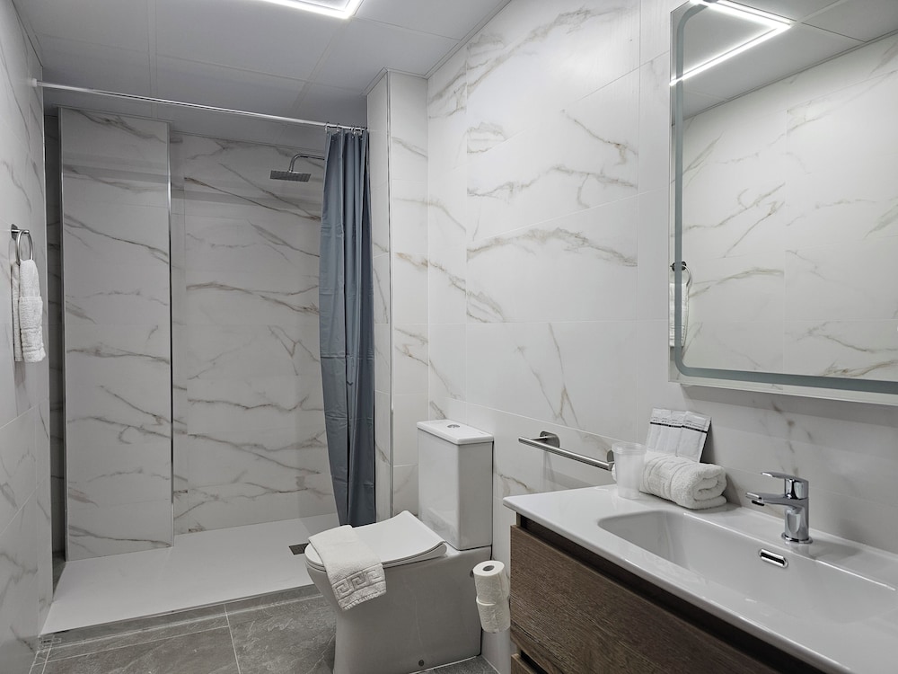 Hotel Velis 46/50
