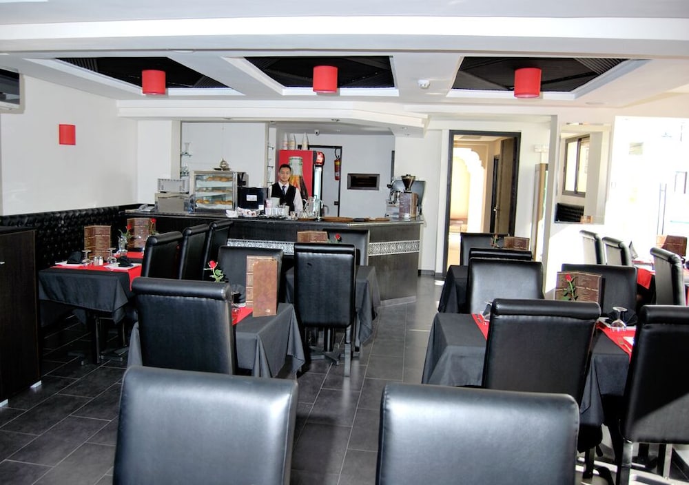 SUITE HOTEL TILILA 27/39