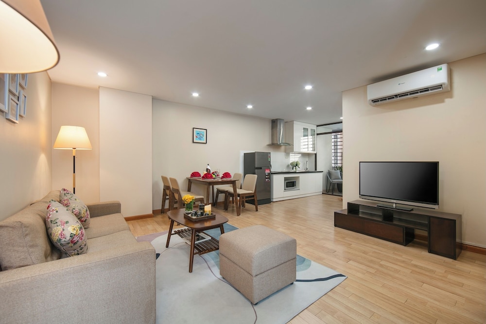 HB Serviced Apartment - 121B Quan Hoa 16/30