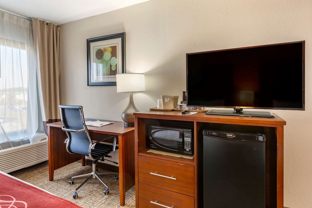 Comfort Inn Greensboro - Kernersville 23/32