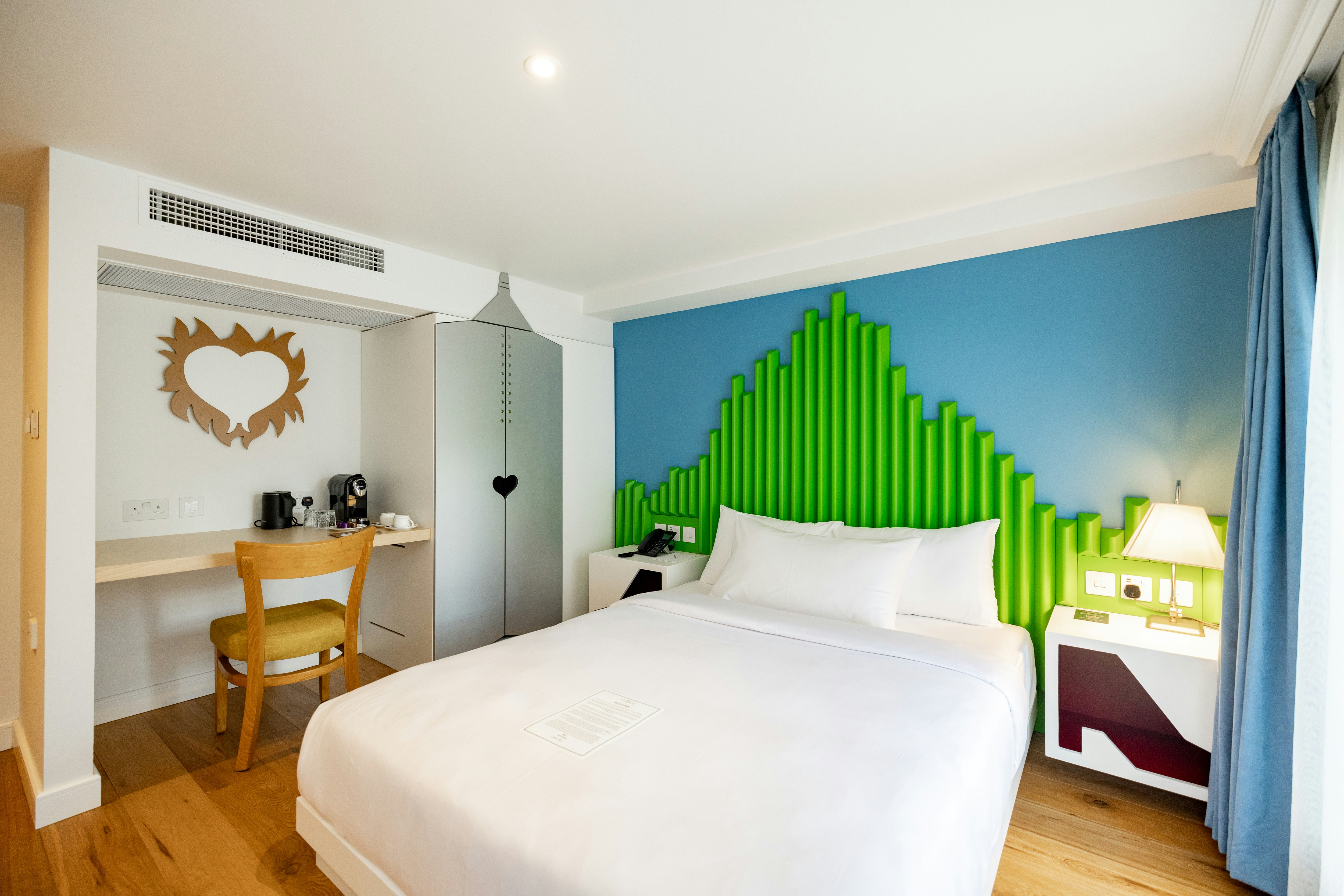 Limehouse Library Hotel 51/107