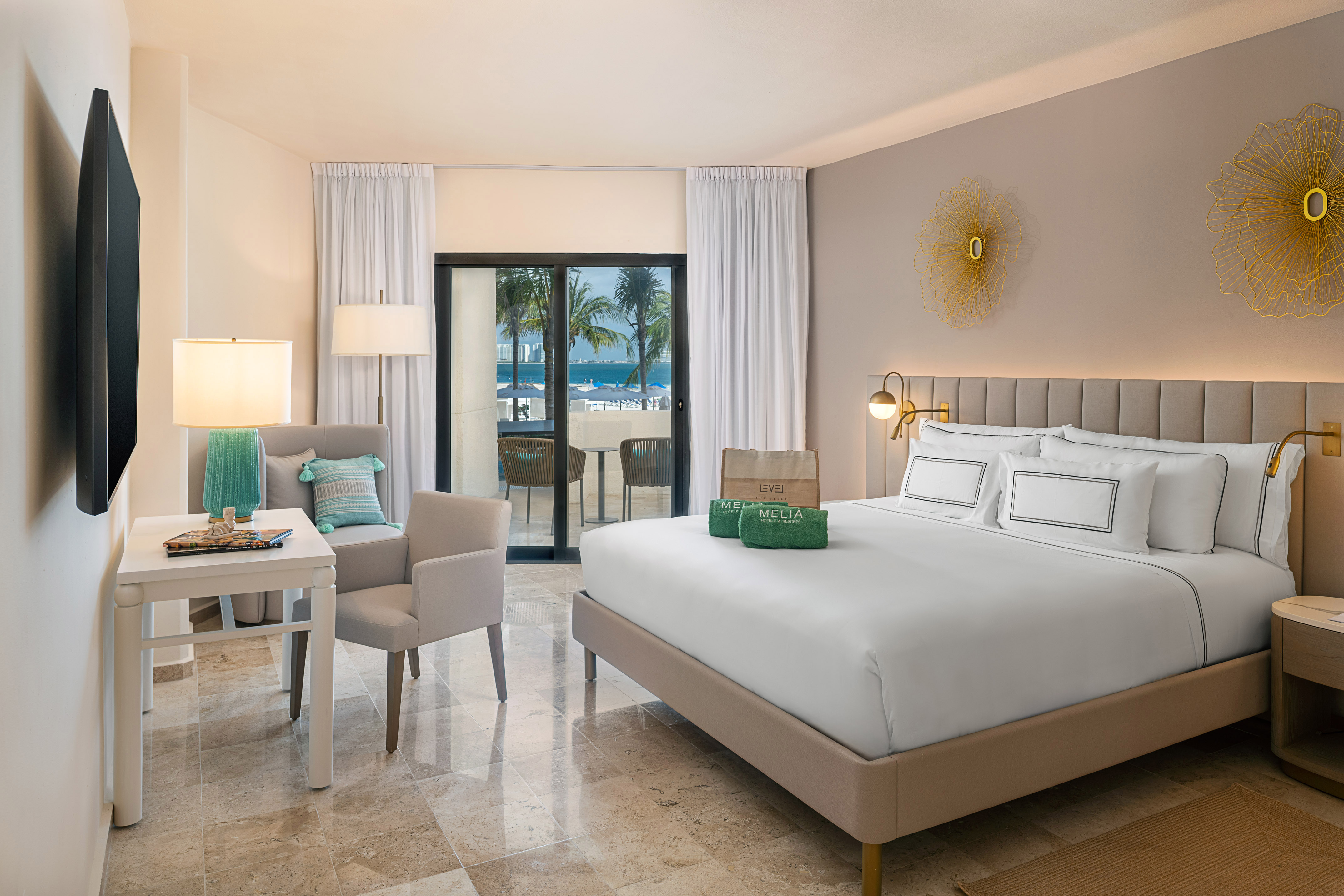 Standard, Double or Twin Bed