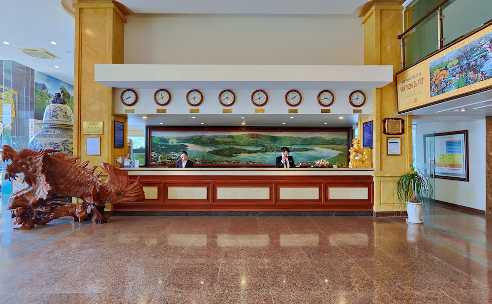 lobby