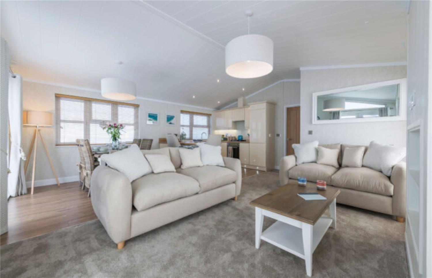 Sure Studio by Best Western Brackenborough Lakes & Resort 23/35