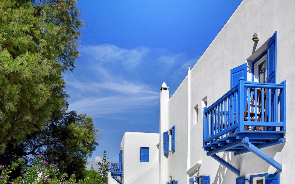 Hotel Erato 67/71