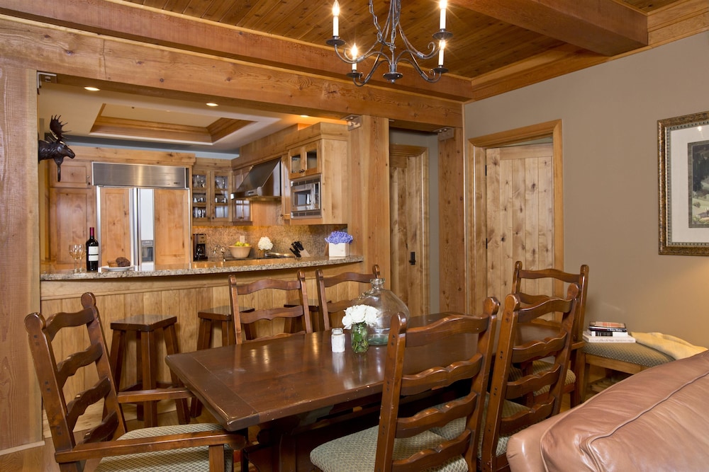 Teton Private Residences 27/50