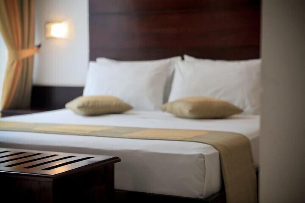 Lavendish Okrin Hotel 16/48