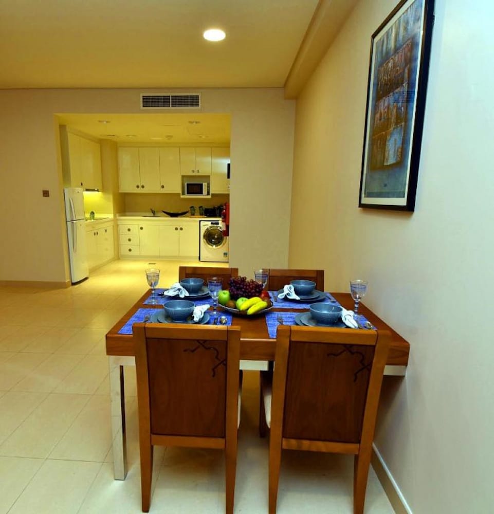 Levatio Suites Muscat, a member of Radisson Individuals 54/68
